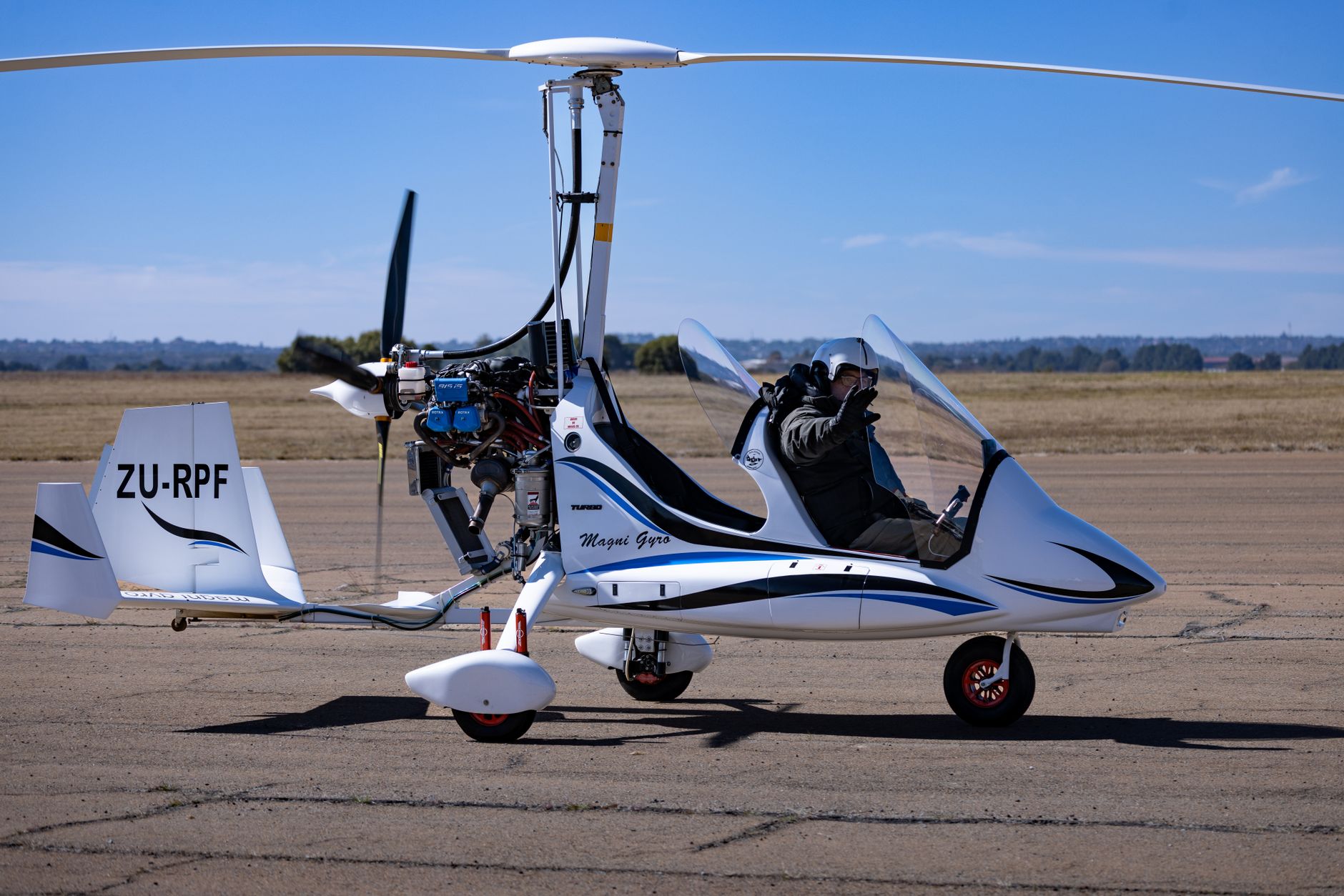 A small gyrocopter aircraft representing the iconic vehicle associated with Funky Kong in Donkey Kong Country Returns